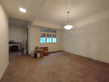 VENTA DEPARTAMENTO PH BALVANERA 3 O 4 AMB SIN EXP