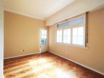 VENTA DEPARTAMENTO PH BALVANERA 3 O 4 AMB SIN EXP