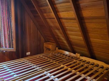 CASA VENTA VILLA GESELL ESTILO ALPINO GAS NATURAL