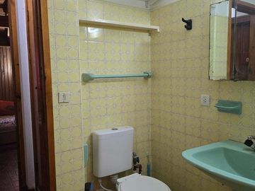 CASA VENTA VILLA GESELL ESTILO ALPINO GAS NATURAL
