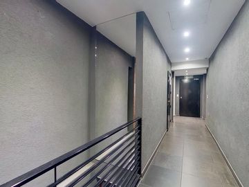 DEPARTAMENTO SEMIPISO 2 AMBIENTES CON BALCÓN