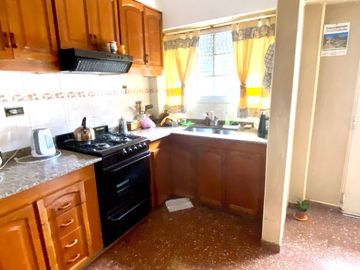 Venta casa 4 amb V. Maipu San Martin lote propio