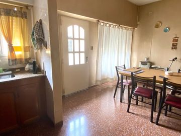 Venta casa 4 amb V. Maipu San Martin lote propio