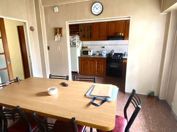 Venta casa 4 amb V. Maipu San Martin lote propio