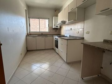 Semipiso en venta en Lanus Oeste