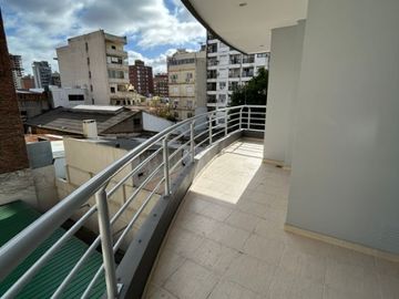 Semipiso en venta en Lanus Oeste