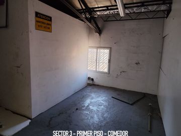 VENTA GALPON/DEPOSITO CON VIVIENDA OPORTUNIDAD