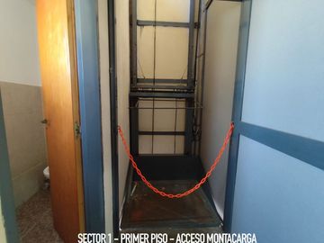 VENTA GALPON/DEPOSITO CON VIVIENDA OPORTUNIDAD
