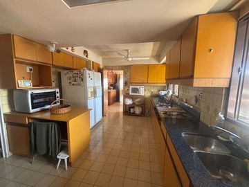 DEPARTAMENTO 4 AMBIENTES VENTA MARTÍNEZ 2 COCHERAS