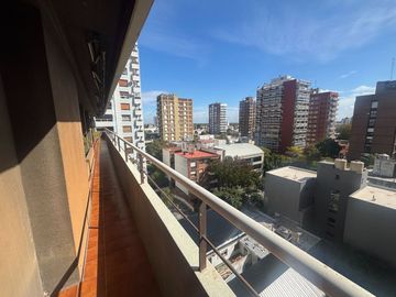 DEPARTAMENTO 4 AMBIENTES VENTA MARTÍNEZ 2 COCHERAS