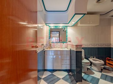Venta Bº Naon Mataderos Casa 6 Amb Quincho Pileta