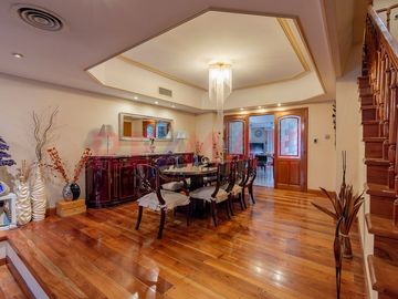 Venta Bº Naon Mataderos Casa 6 Amb Quincho Pileta