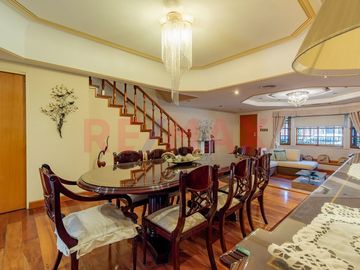 Venta Bº Naon Mataderos Casa 6 Amb Quincho Pileta