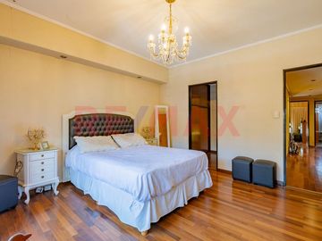 Venta Bº Naon Mataderos Casa 6 Amb Quincho Pileta