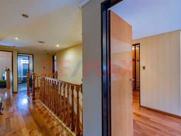 Venta Bº Naon Mataderos Casa 6 Amb Quincho Pileta