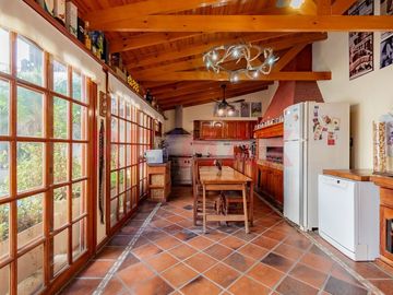 Venta Bº Naon Mataderos Casa 6 Amb Quincho Pileta