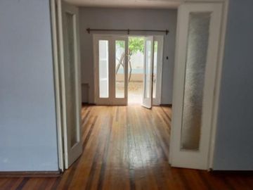 Alameda Bernardo O´Higgins/Salvador Sanfuentes - Casa - Venta