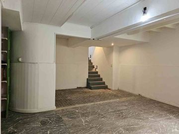 Venta Casa Lomas Jockey 4 amb quincho y garage