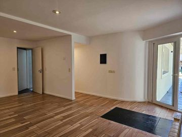 Venta Casa Lomas Jockey 4 amb quincho y garage