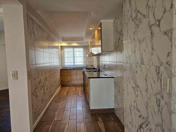 Venta Casa Lomas Jockey 4 amb quincho y garage