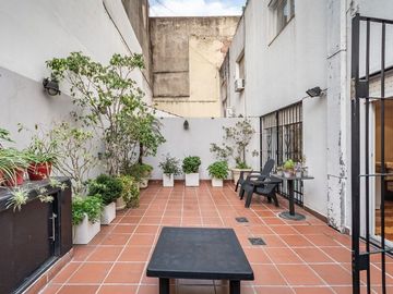 VENTA PH 4 AMBIENTES COCHERA BALVANERA