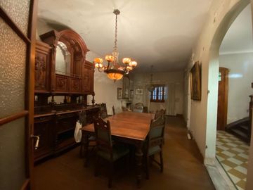 Venta Casa Flores 4 amb 240 metros