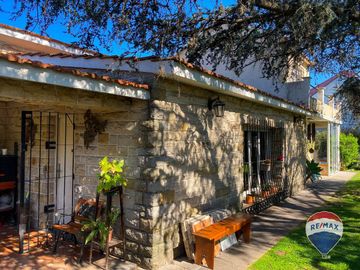 CASA 4 AMBIENTES EN VENTA EN ADROGUE APTO CREDITO
