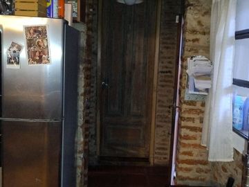 CASA EN VENTA 2 PLANTAS EN WILDE