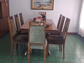CASA EN VENTA 2 PLANTAS EN WILDE