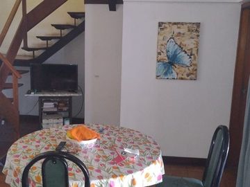 CASA EN VENTA 2 PLANTAS EN WILDE