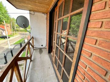 Venta Casa Triplex 4  amb M. Coronado APTO CREDITO