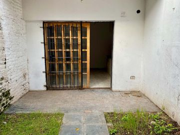 Venta Casa Triplex 4  amb M. Coronado APTO CREDITO