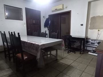 VENTA CASA MUTIFAMILIAR LOTE PROPIO MATADEROS