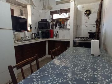 VENTA CASA MUTIFAMILIAR LOTE PROPIO MATADEROS