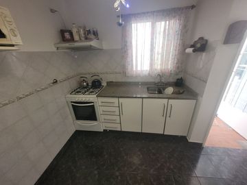 DEPARTAMENTO PH INTERNO 3 AMBIENTES EN BANFIELD