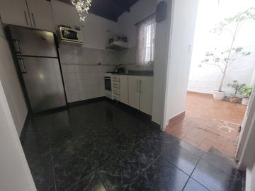 DEPARTAMENTO PH INTERNO 3 AMBIENTES EN BANFIELD