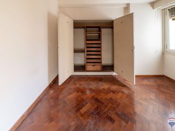 Venta departamento de 3 ambientes en Caballito