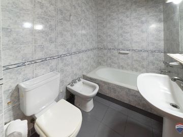 Venta departamento de 3 ambientes en Caballito