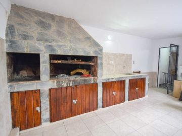 VENTA CASA 5 AMBIENTES EN PLAYA SERENA