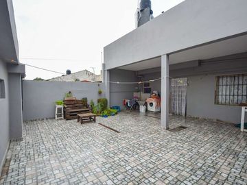 VENTA CASA 5 AMBIENTES EN PLAYA SERENA