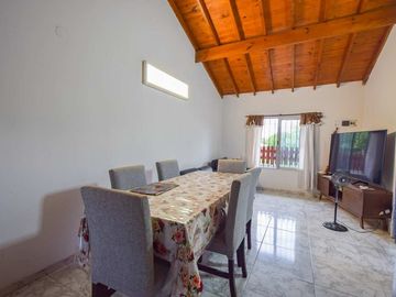 VENTA CASA 5 AMBIENTES EN PLAYA SERENA