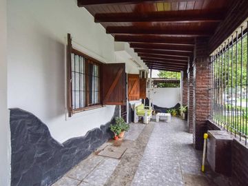 VENTA CASA 5 AMBIENTES EN PLAYA SERENA