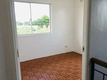 2 Storey 5 Bedroom House and Lot For Sale in Eden Mexico Pampanga-JV2