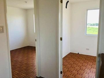 2 Storey 5 Bedroom House and Lot For Sale in Eden Mexico Pampanga-JV2