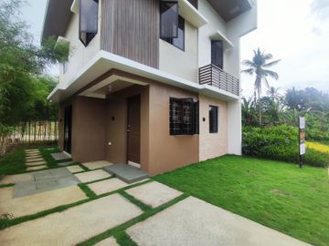 4 Bedroom 2-Storey SA House and Lot For Sale in Brgy Mabini Lipa Batangas-JV2