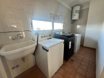 VENTA MONOAMBIENTE CON BALCON Y AMENITIES -ALMAGRO