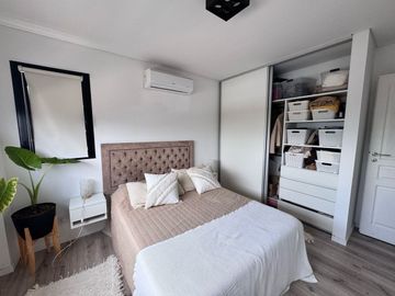 Venta departamento tres ambientes Ituzaingo Norte