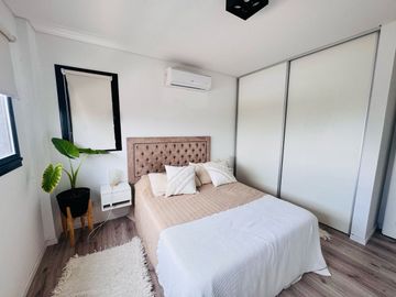 Venta departamento tres ambientes Ituzaingo Norte