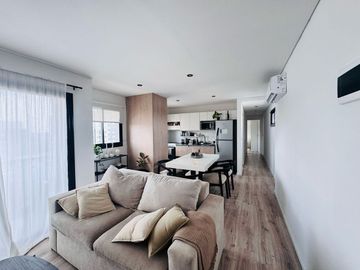 Venta departamento tres ambientes Ituzaingo Norte