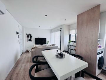 Venta departamento tres ambientes Ituzaingo Norte